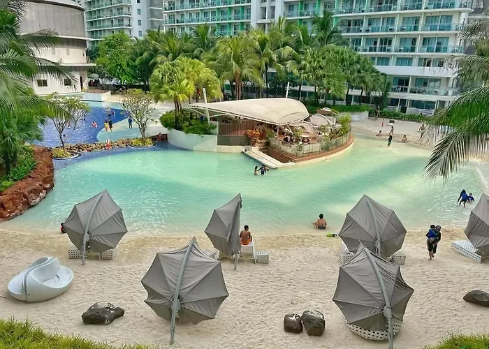 Cozy Azure Urban Residences *