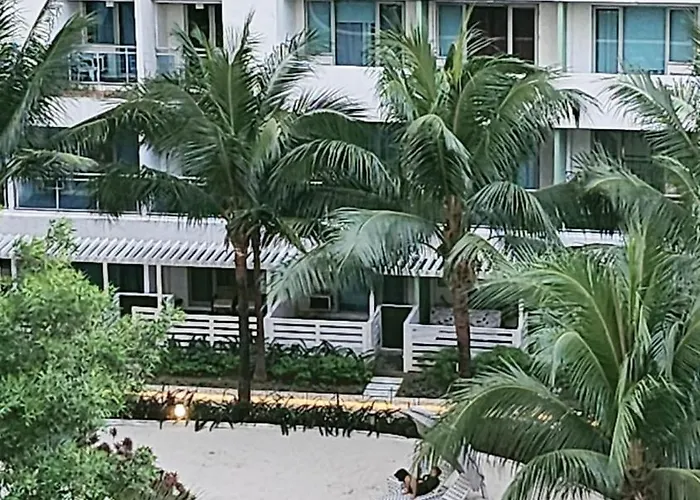 Cozy Azure Urban Residences